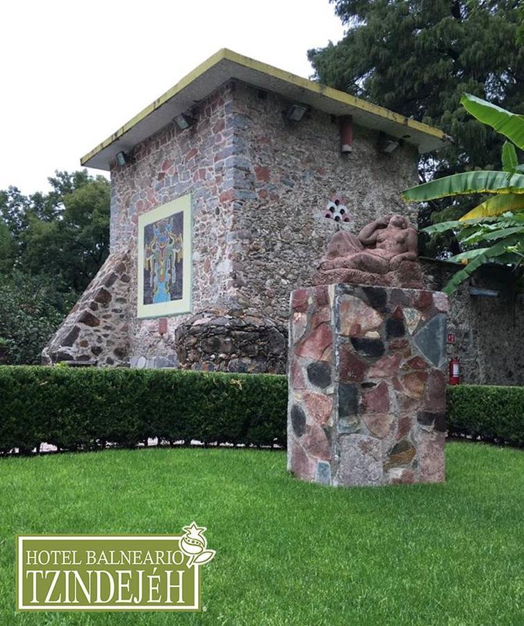 Hotel Balneario Tzindejeh Таскильо Экстерьер фото