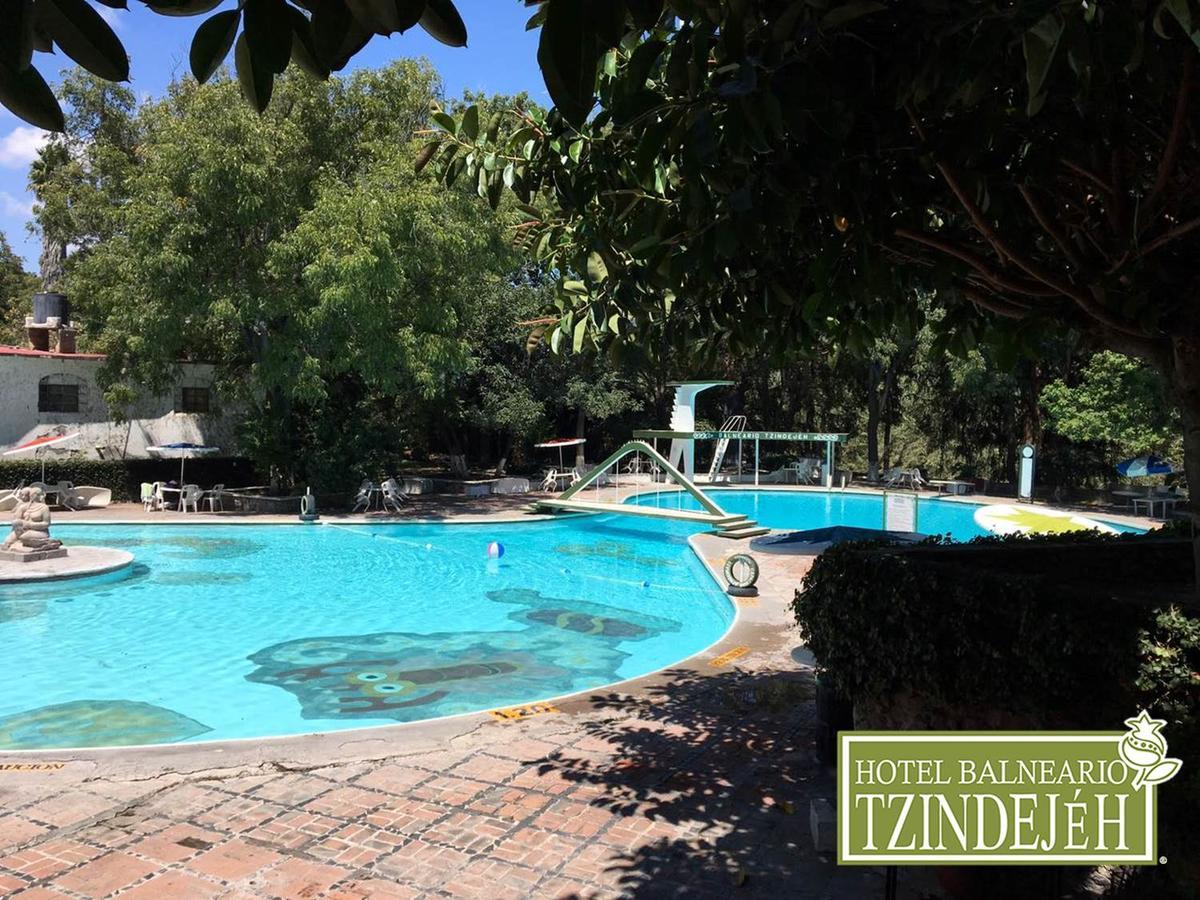 Hotel Balneario Tzindejeh Таскильо Экстерьер фото