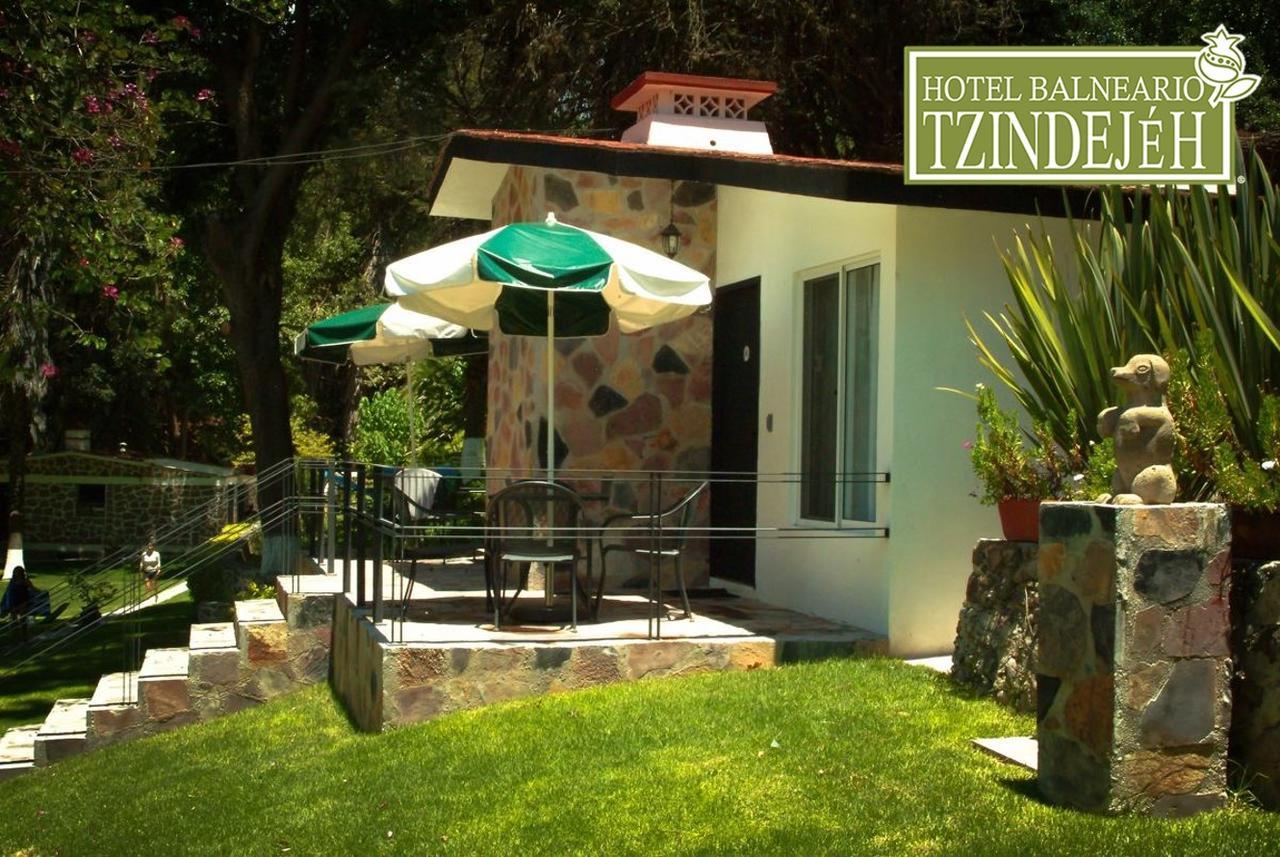 Hotel Balneario Tzindejeh Таскильо Экстерьер фото
